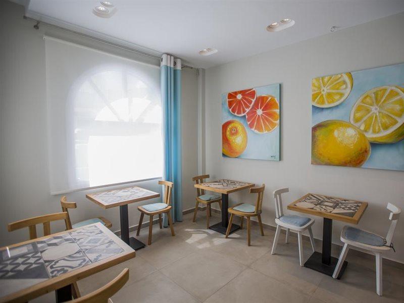 Preka Maria Aparthotel Kamari  Bagian luar foto