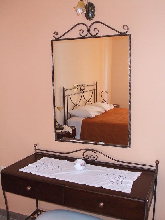 Preka Maria Aparthotel Kamari  Ruang foto