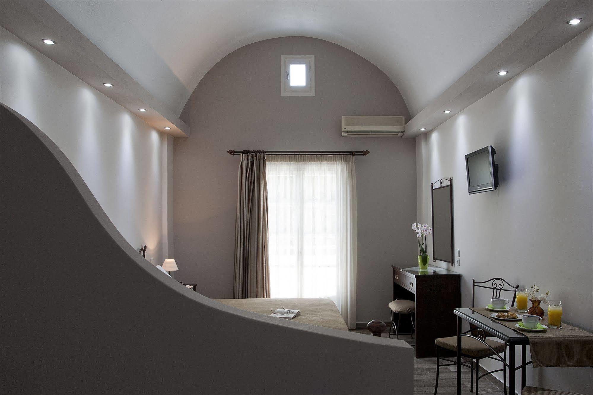 Preka Maria Aparthotel Kamari  Bagian luar foto